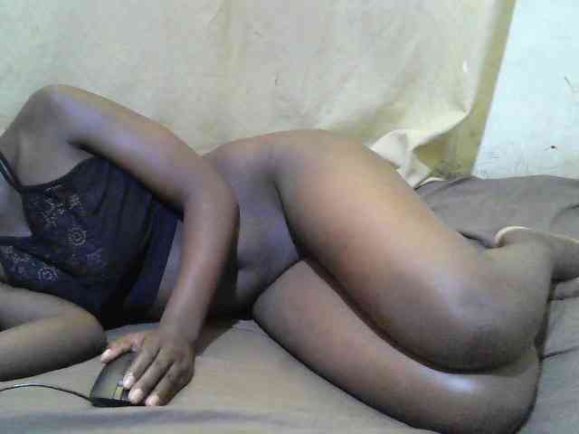 Blackslim-girl webcam