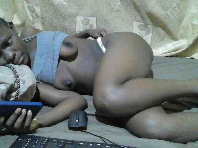 Blackslim-girl webcam