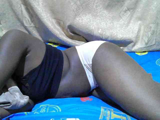 Blackslim-girl webcam