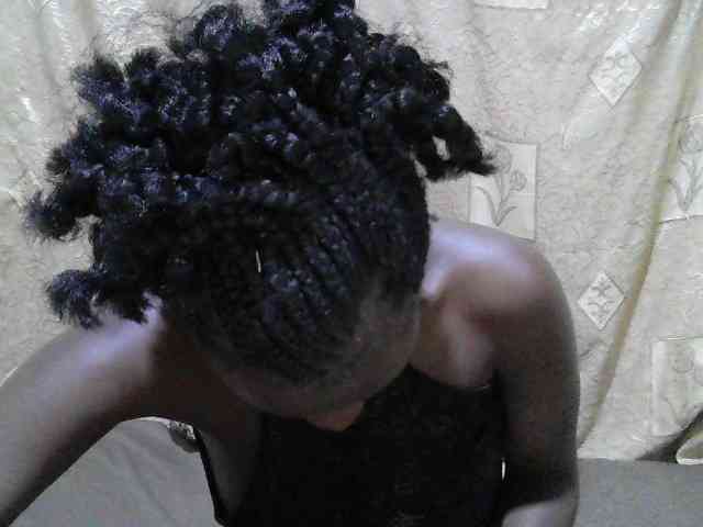 Blackslim-girl webcam