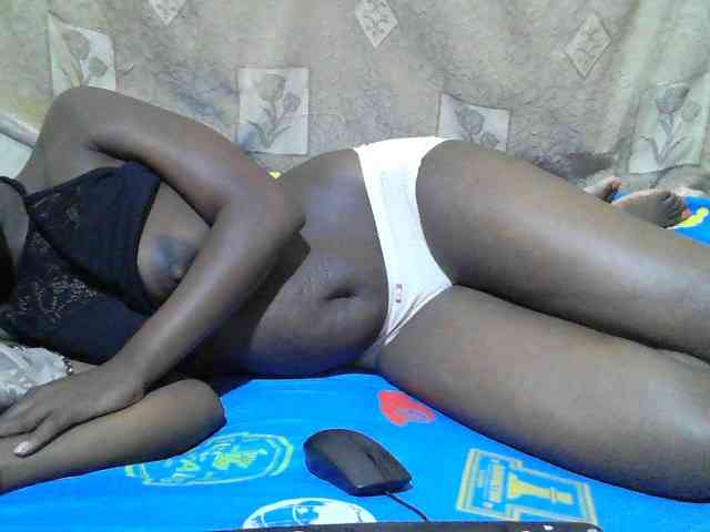 Blackslim-girl webcam