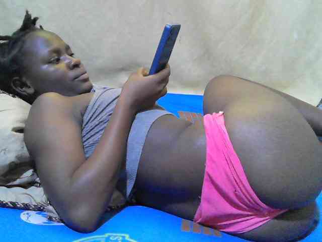 Blackslim-girl webcam