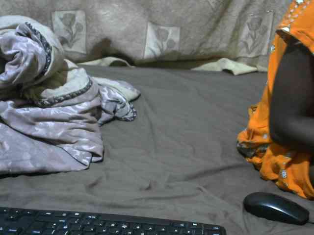 Blackslim-girl webcam