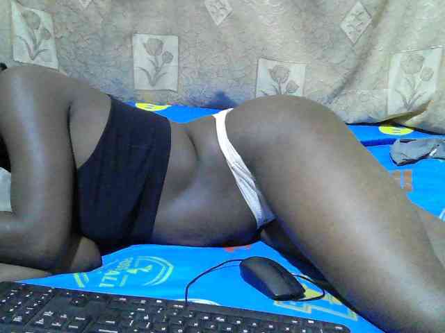 Blackslim-girl webcam