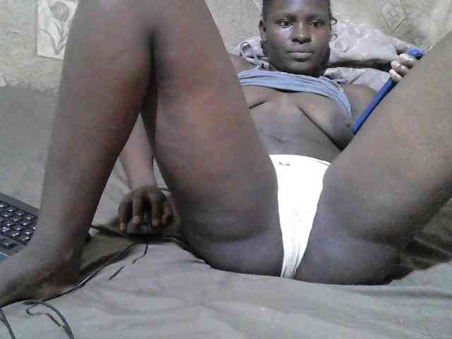 Blackslim-girl webcam