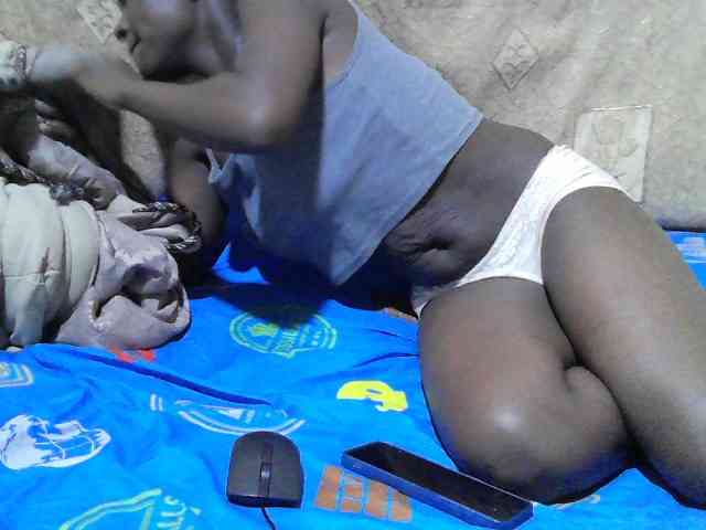 Blackslim-girl webcam