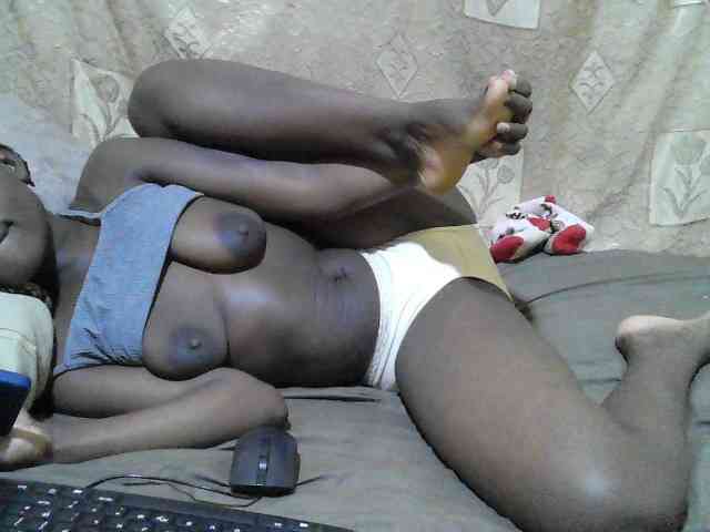 Blackslim-girl webcam