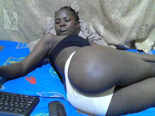 Blackslim-girl webcam
