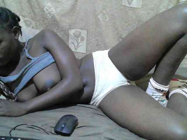 Blackslim-girl webcam