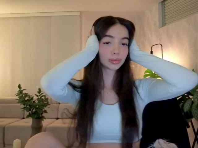 SinyMoore webcam