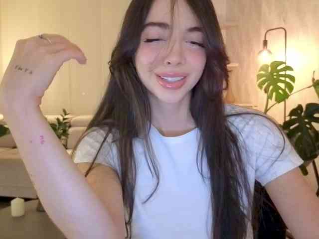 SinyMoore webcam