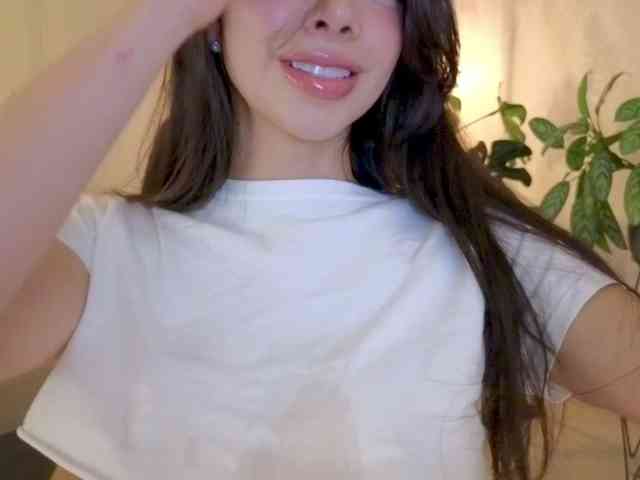 SinyMoore webcam
