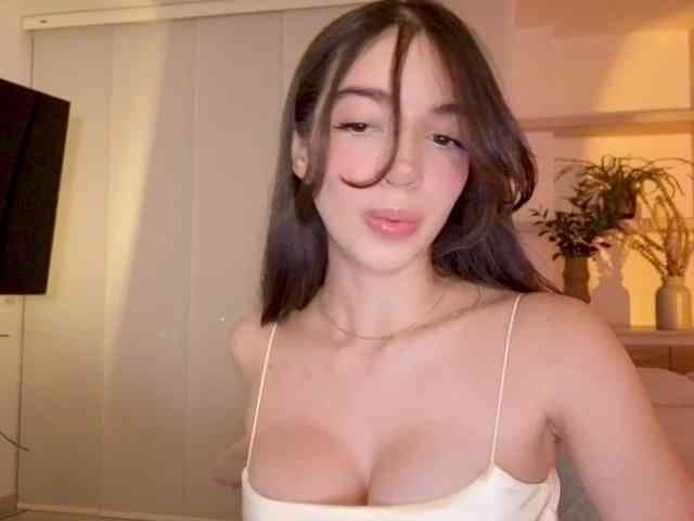 SinyMoore webcam