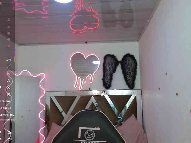 CLEO-TAY webcam