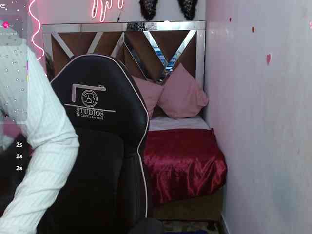 CLEO-TAY webcam