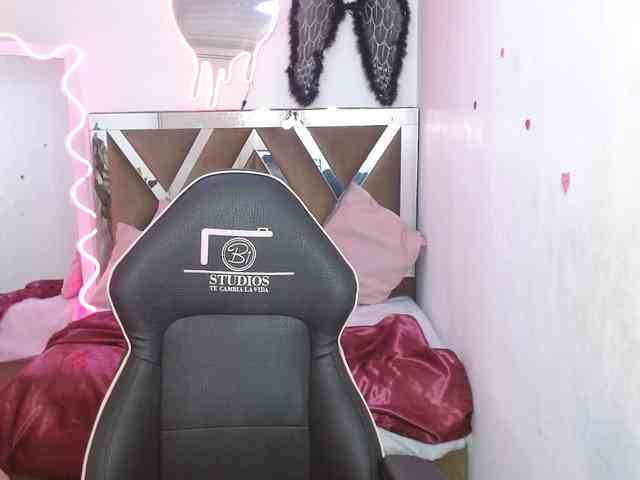 CLEO-TAY webcam