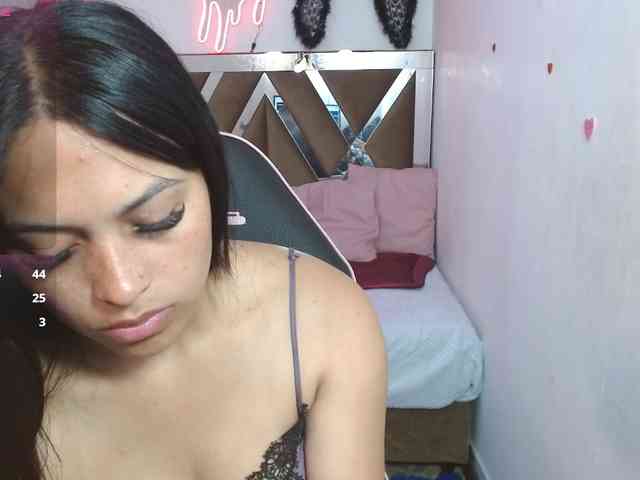 CLEO-TAY webcam