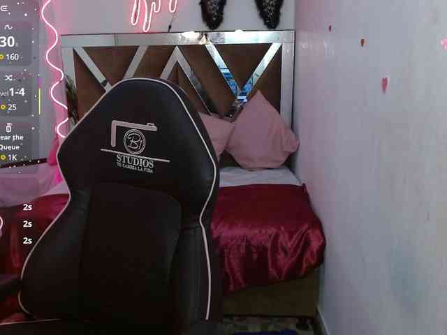 CLEO-TAY webcam