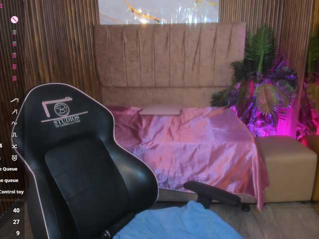 juanita-tay's BongaCams show and profile