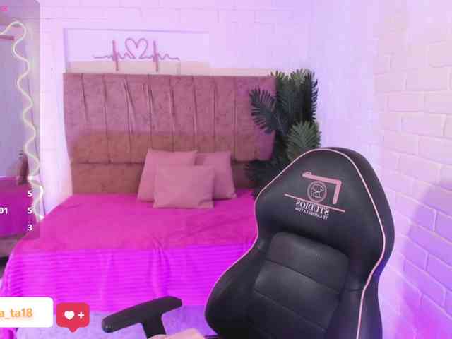 juanita-tay webcam