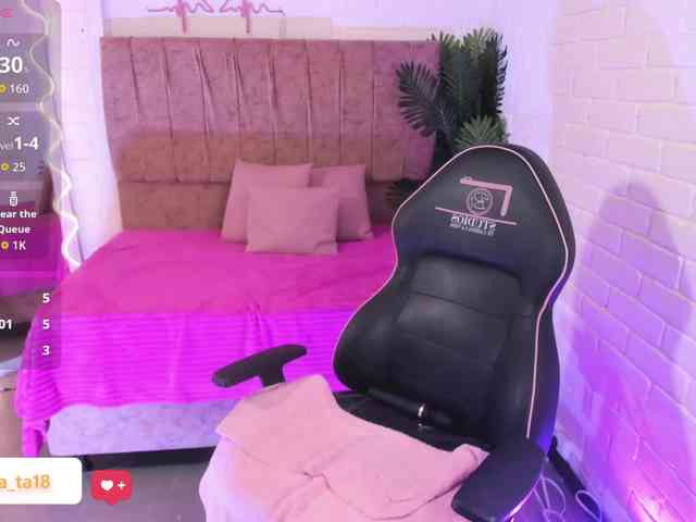 juanita-tay webcam