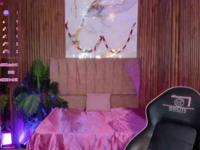 juanita-tay Live Webcam on BongaCams