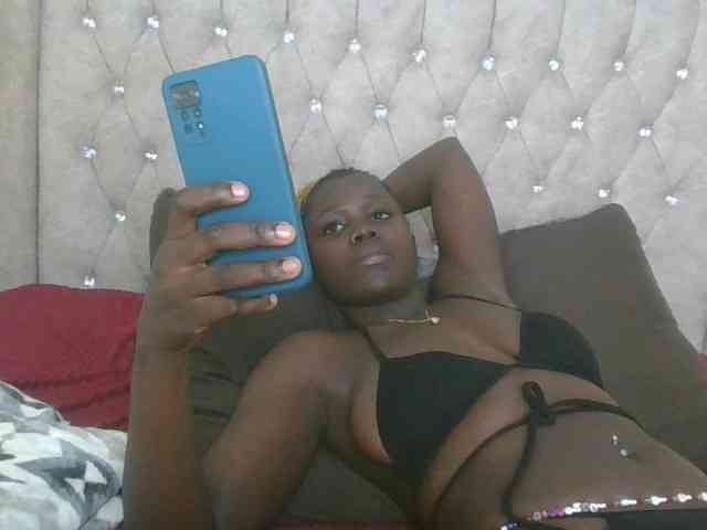 Zhuubrowm webcam