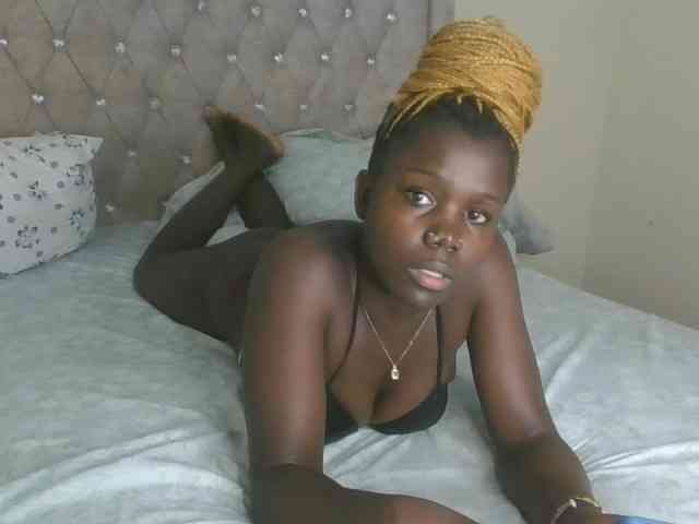 Zhuubrowm webcam
