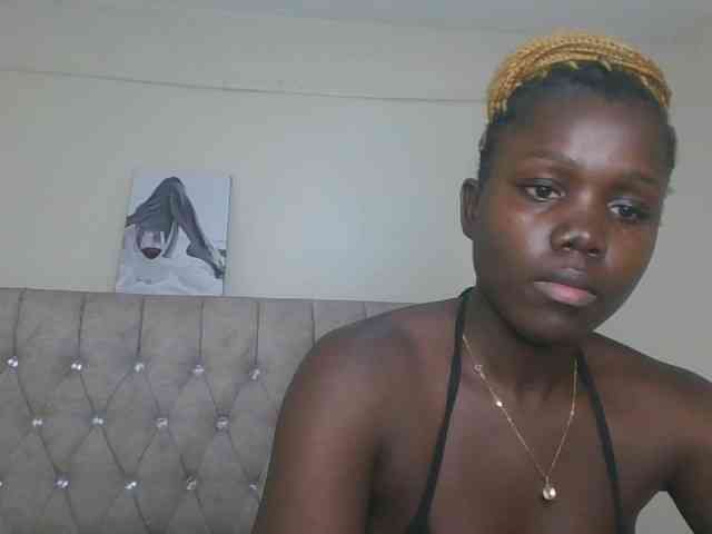 Zhuubrowm webcam
