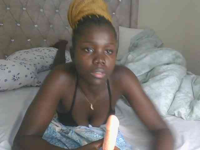 Zhuubrowm webcam