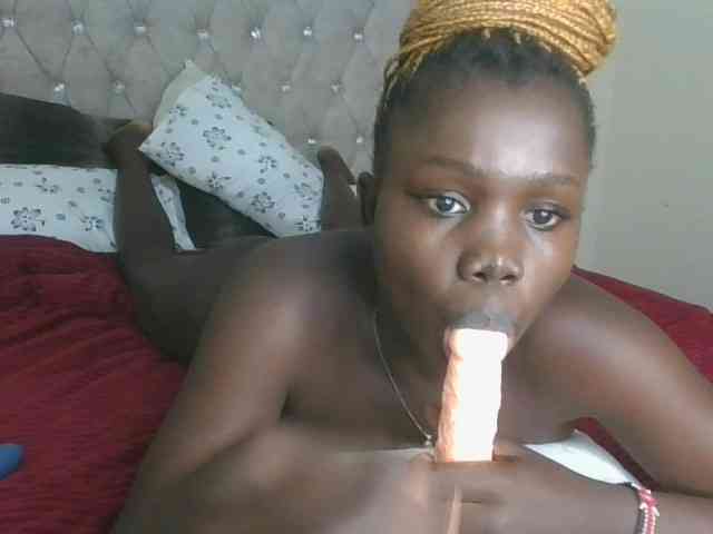 Zhuubrowm webcam