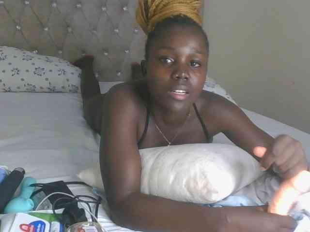 Zhuubrowm webcam