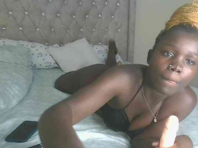 Zhuubrowm webcam