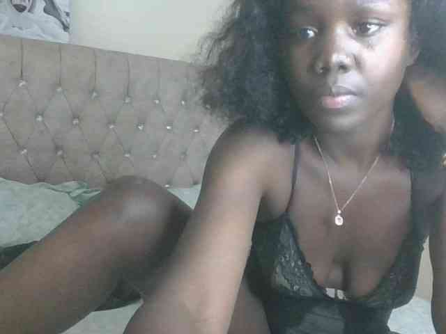 Zhuubrowm webcam