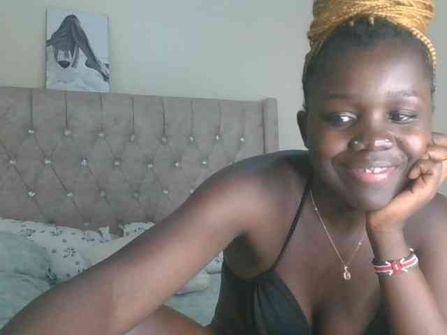 Zhuubrowm webcam