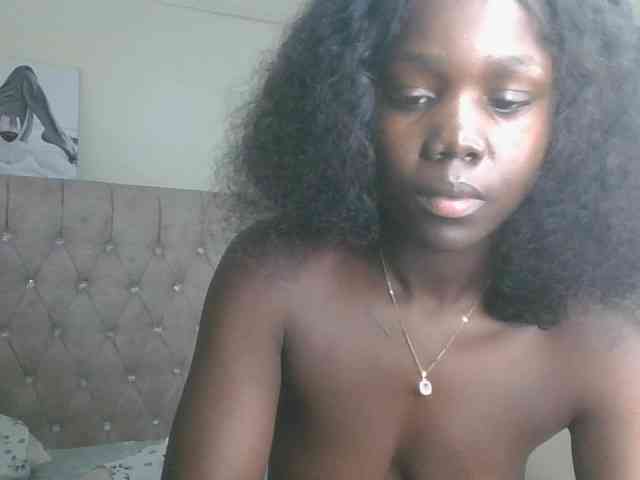 Zhuubrowm webcam