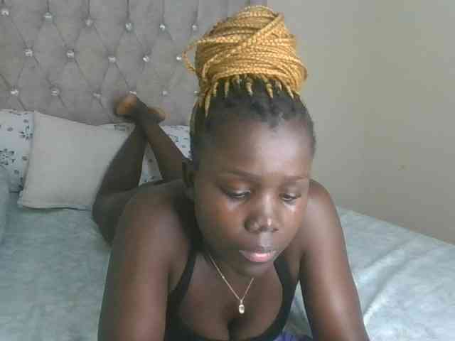 Zhuubrowm webcam