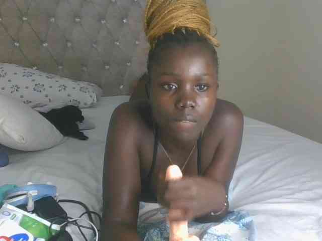 Zhuubrowm webcam