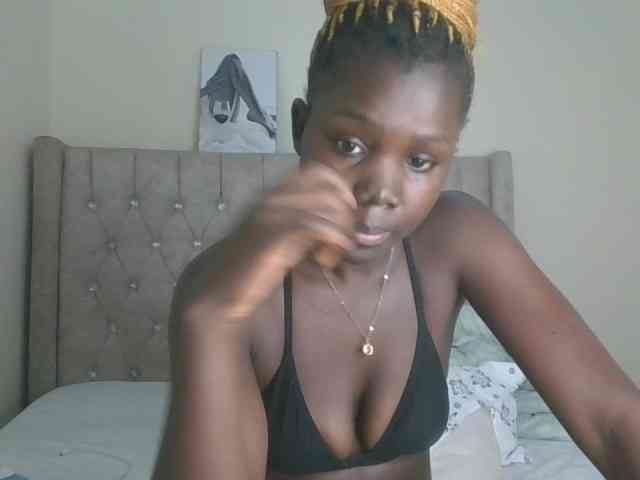 Zhuubrowm webcam