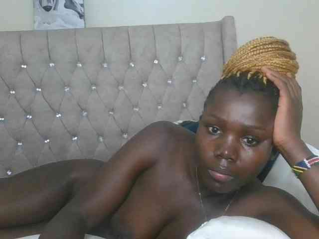 Zhuubrowm webcam