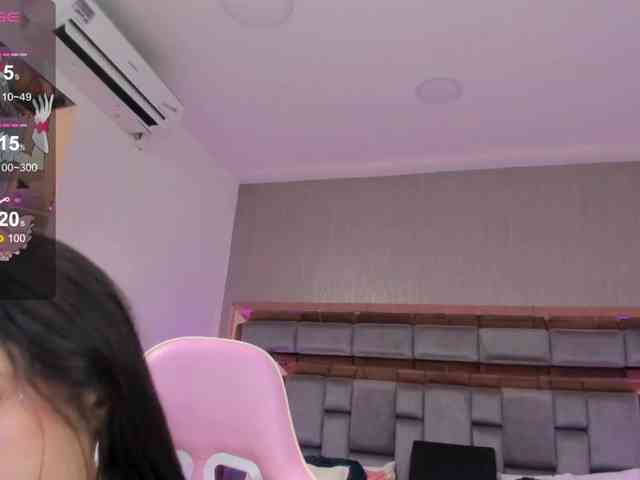 LilyColinns webcam