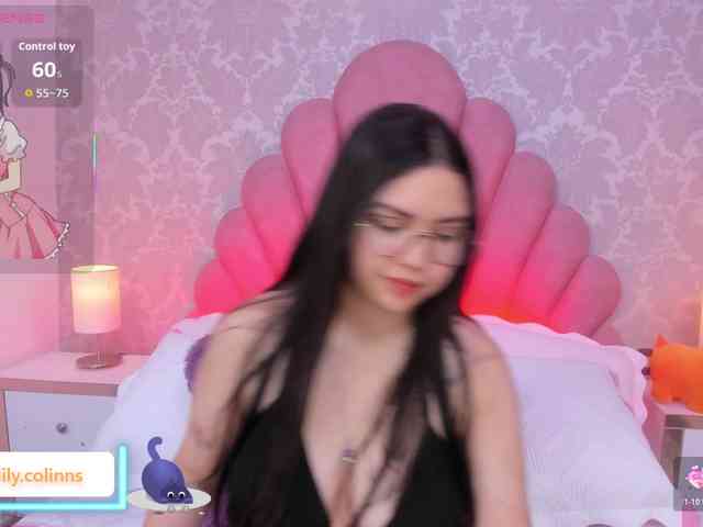 LilyCollinns webcam