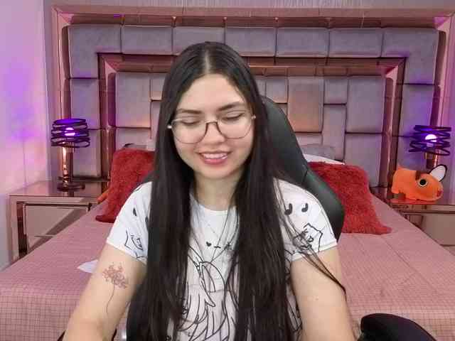 LilyCollinns webcam
