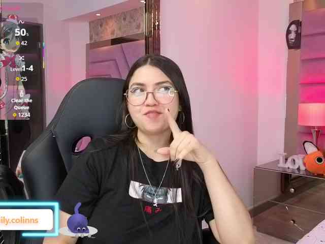LilyCollinns webcam