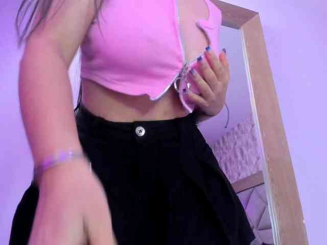 LilyColinns webcam