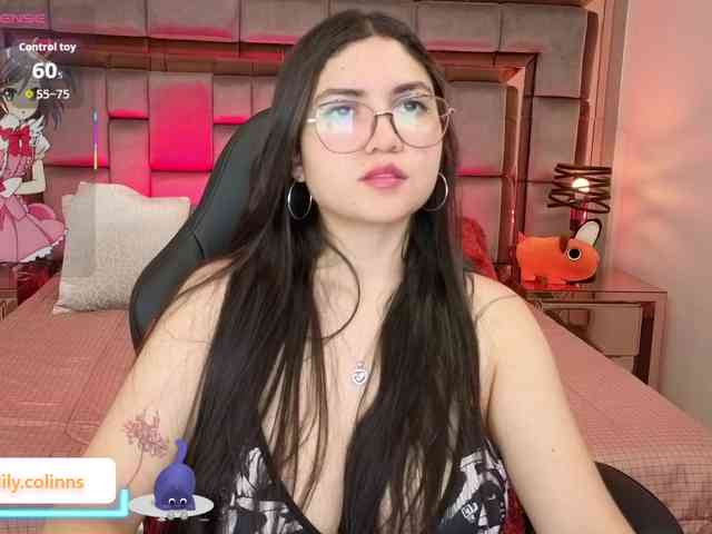 LilyCollinns webcam
