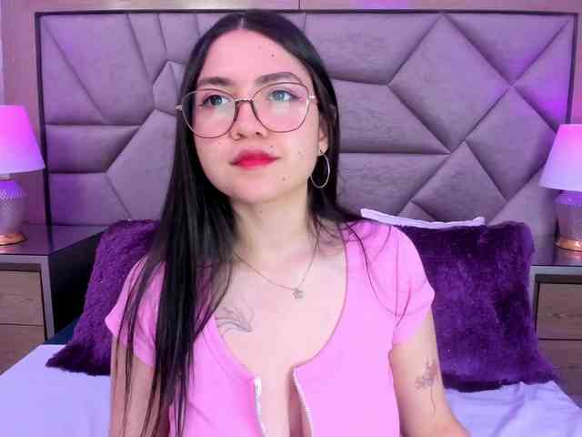 LilyColinns webcam
