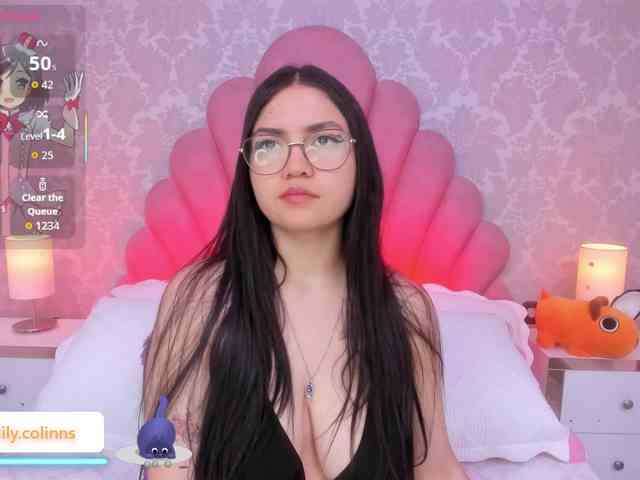 LilyCollinns webcam