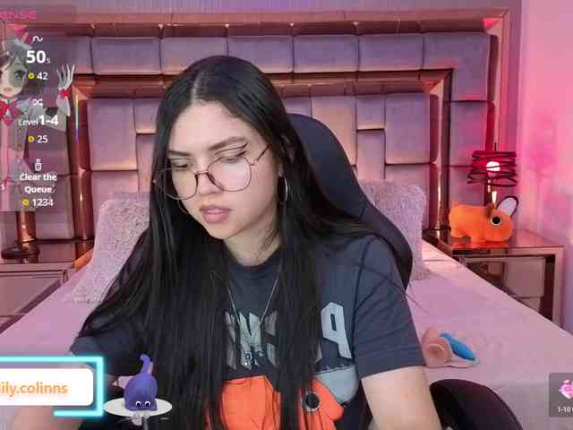 LilyCollinns webcam