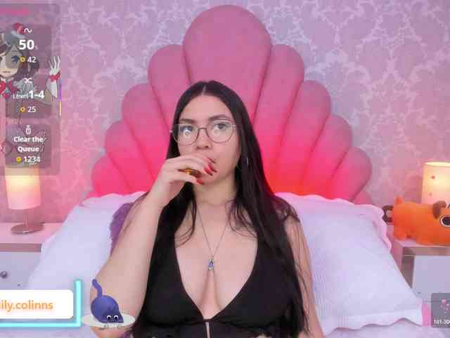 LilyCollinns webcam